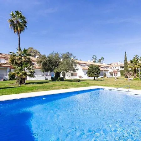 Monte-biarritz Junto A Guadalmina Отель *